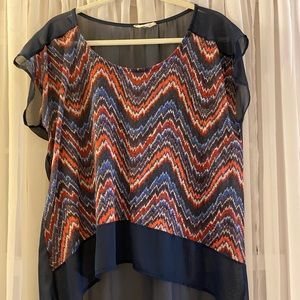 Short sleeve shirt with see through back